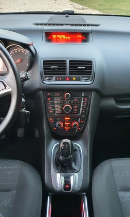 Opel Meriva cena 21999 przebieg: 199000, rok produkcji 2011 z Chmielnik małe 781